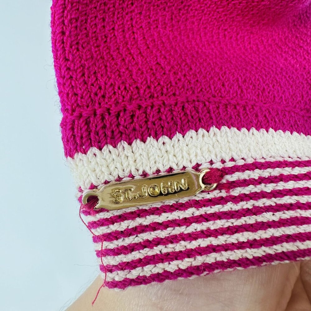 St. John Vintage Pink Santana Knit Long Sleeve Button Side Turtle Neck Sweater M - Picture 9 of 9